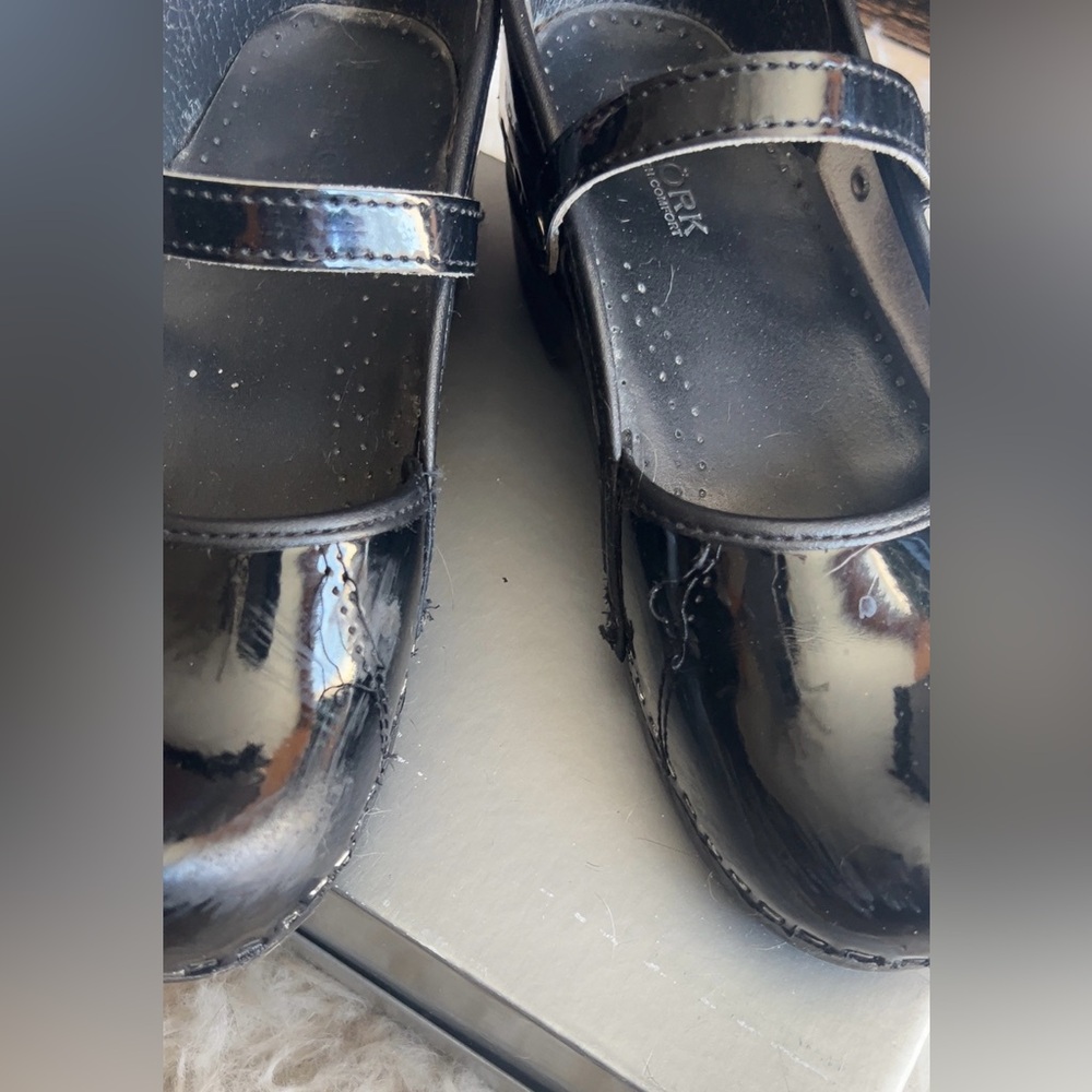 Bjork  | Women's Mary Jane Patent Leather Clogs Orthotic Size 7 Shoes Sweden - Picture 6 of 11